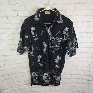 Men's Natural Collections Hawaiian Shirt, size Medium